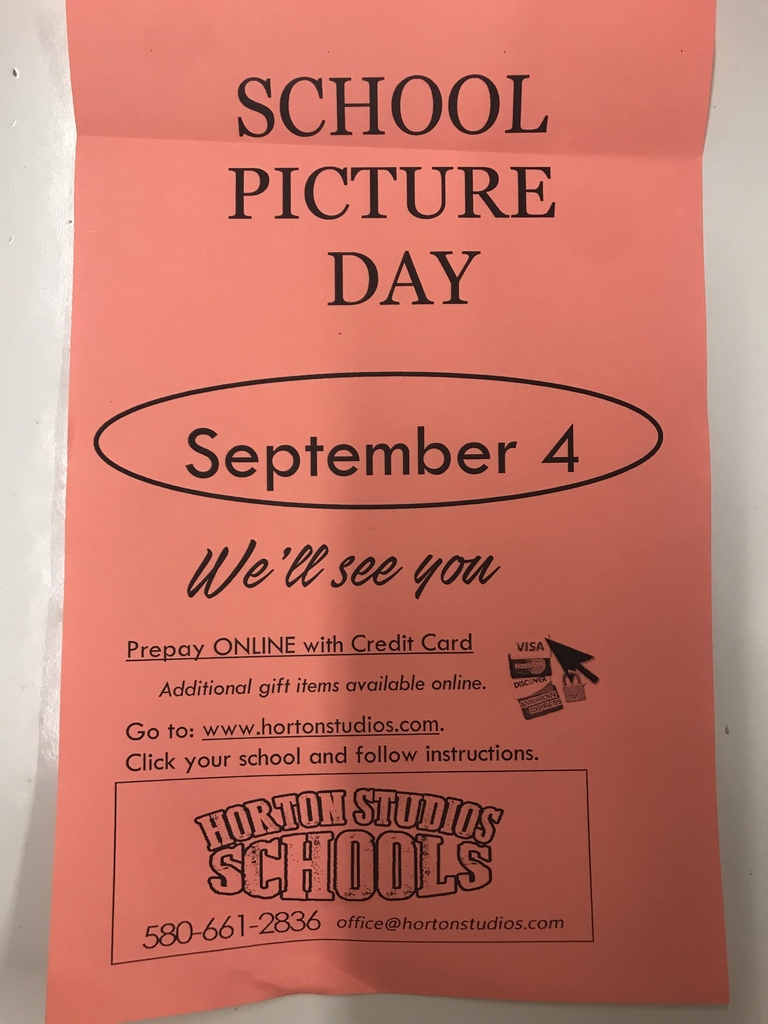 Picture day on Wednesday, September 4 includes the fall sports football, volleyball, and cross country.  Order forms will be sent home with the students.